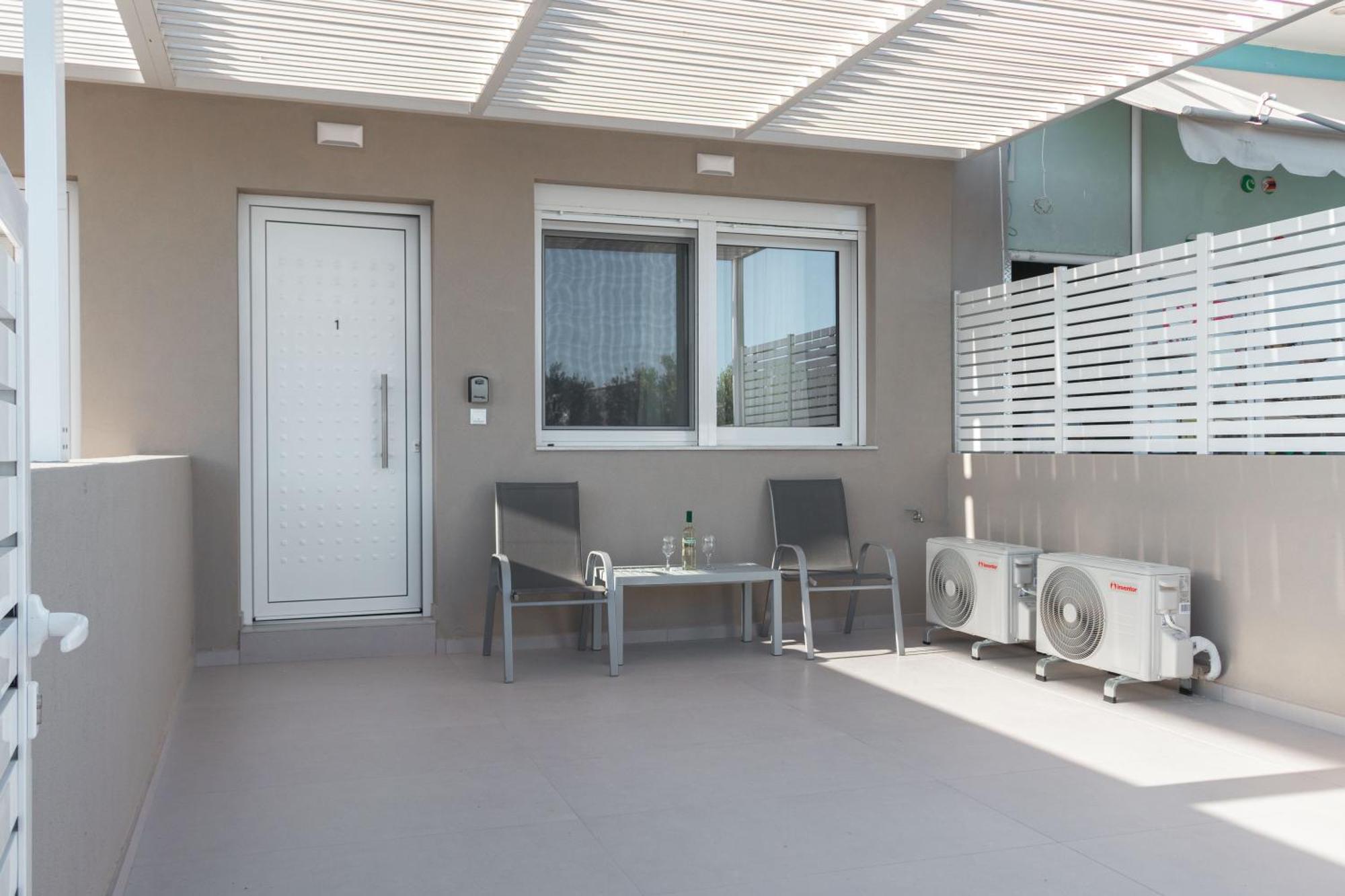 Harmony Luxury Apartment Ierápetra Buitenkant foto