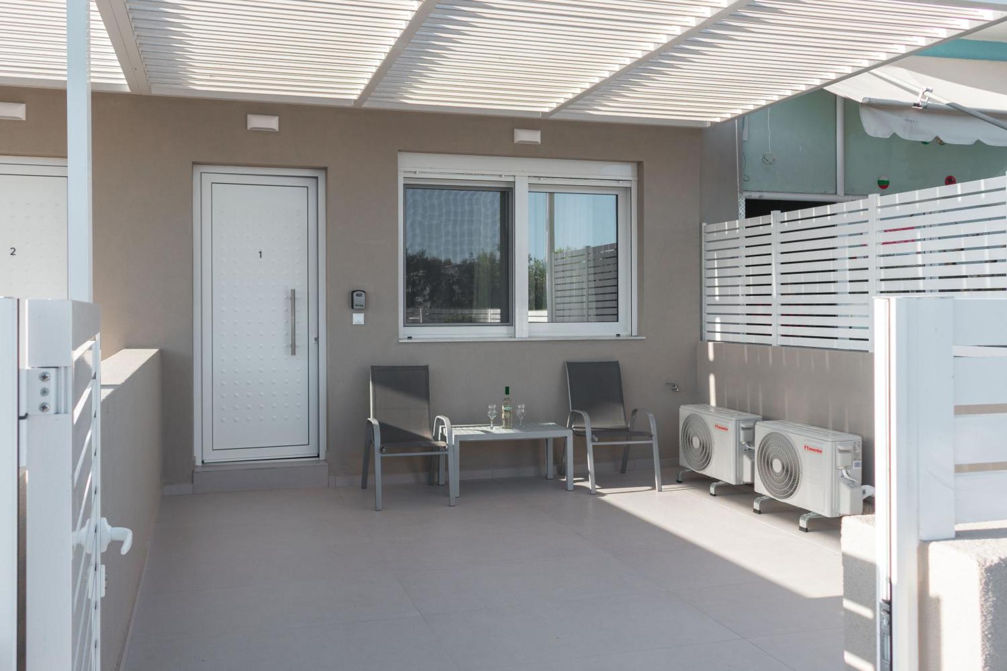 Harmony Luxury Apartment Ierápetra Buitenkant foto