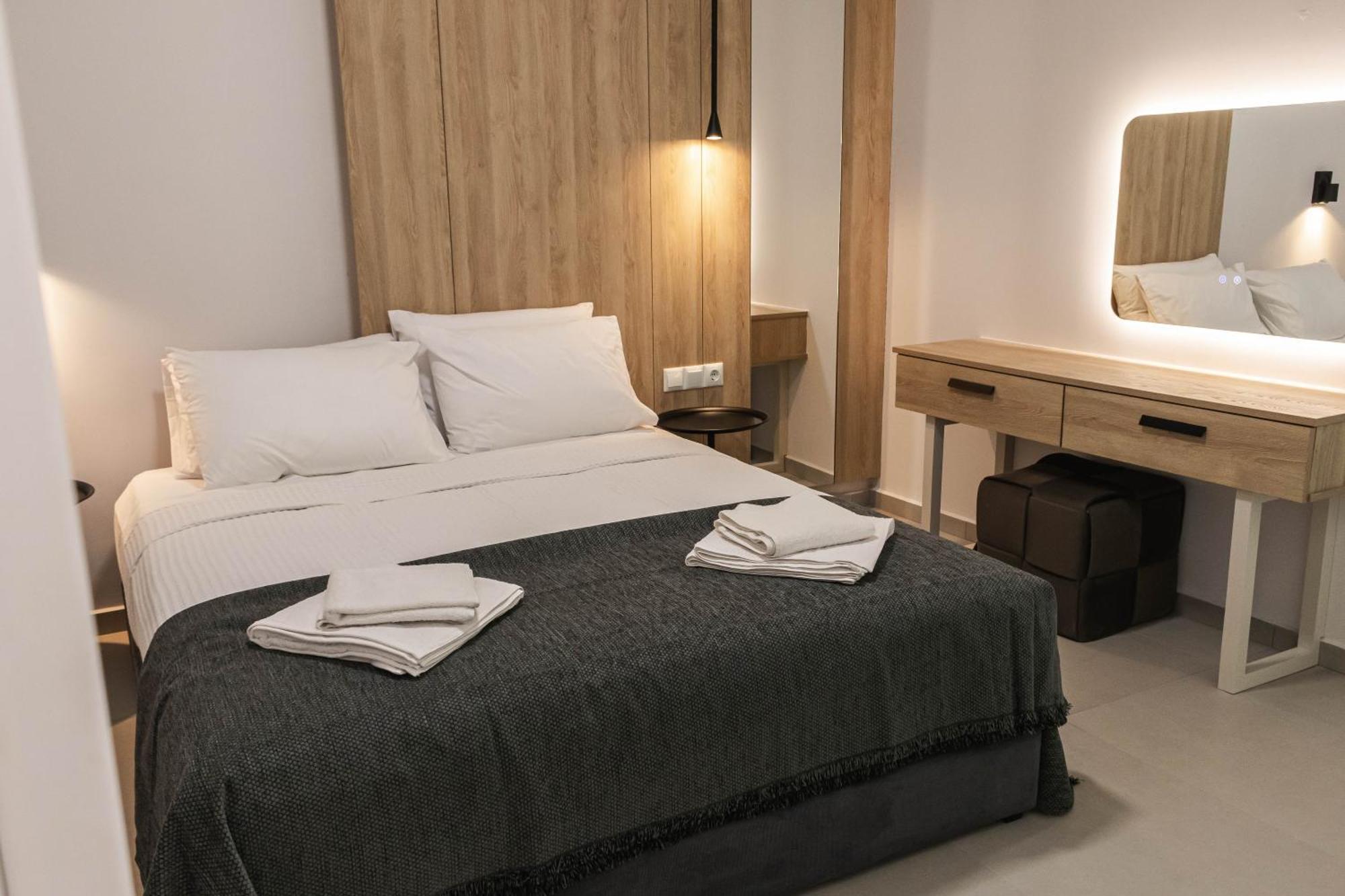 Harmony Luxury Apartment Ierápetra Buitenkant foto