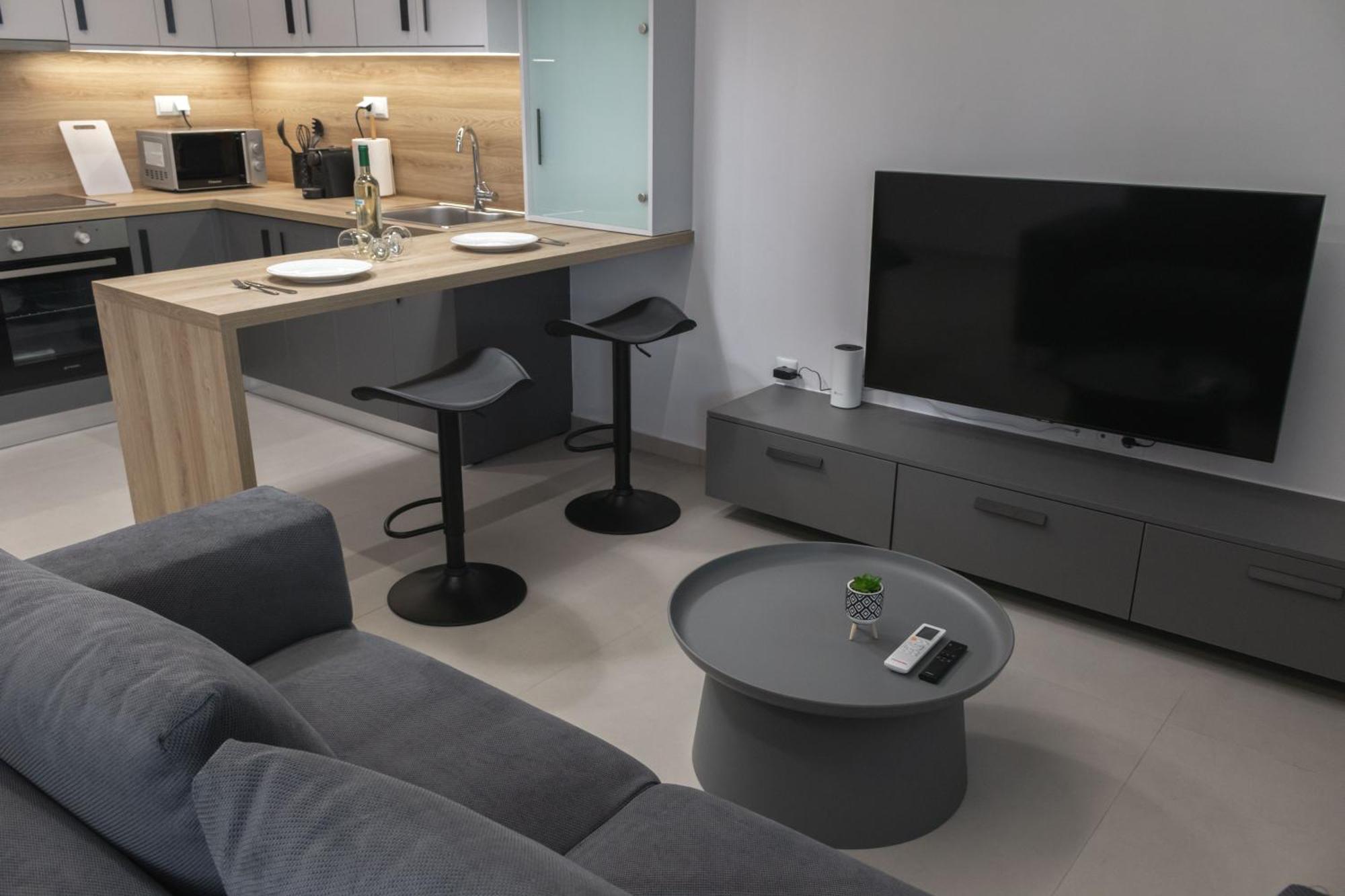 Harmony Luxury Apartment Ierápetra Buitenkant foto